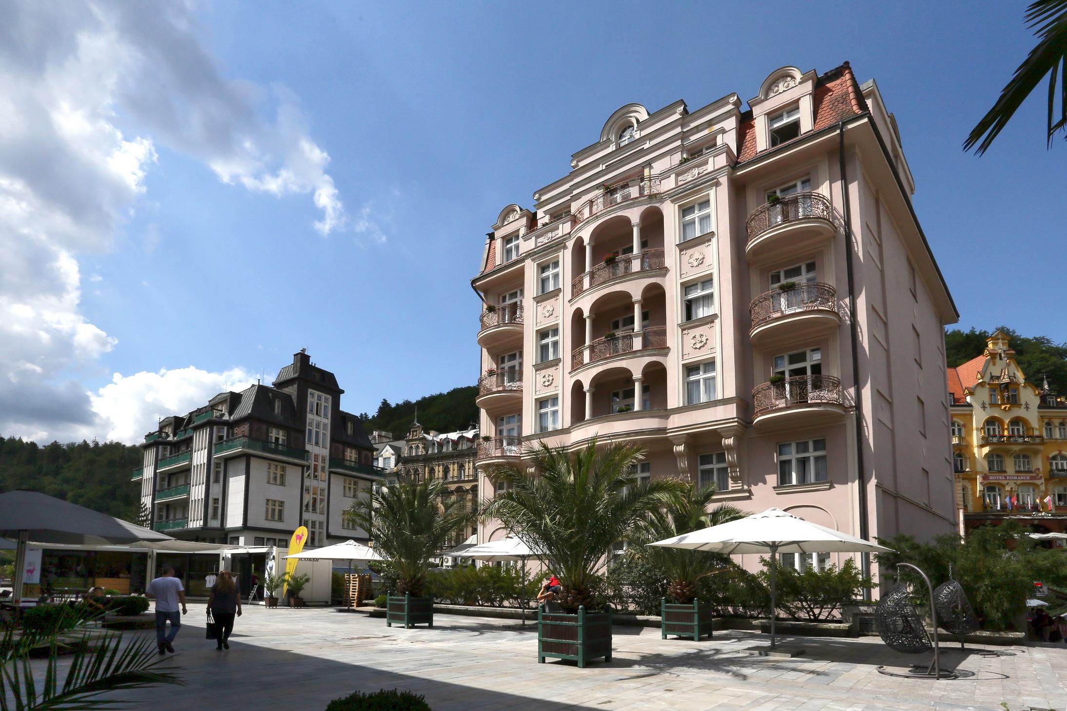 Art Deco Wolker By Astoria Hotel & Medical Spa Karlovy Vary Esterno foto